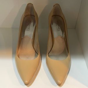 Michael Kors Pumps